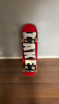 Skateboard