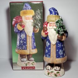 Christmas Santa Figure Collectable 16.5"