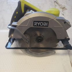 LikeNEW RYOBI CSB135L Powerfull 15000 RPM  14 Amp 7 1/4" Circular Saw w/ Laser Corded