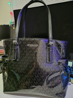 Michael Kors Handbag Purse 100% Authentic Excellent Condition
