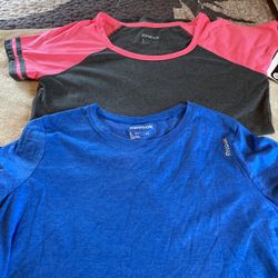 2 Reebok Activewear Women’s Shirts Size Large