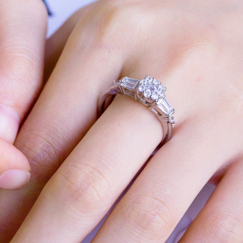 "Refine Engagement Sun Flower Pure Zircon Rings for Women, EVGG1235