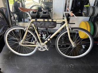 Upgraded Fuji Feather Single Speed 57cm – Accessories Included