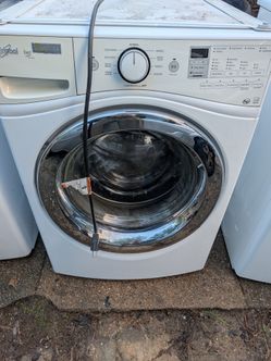 Whirlpool Duet Steam Front-Load Washer