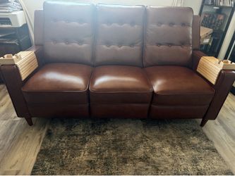 Reclining sofa- Like New