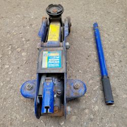 HDC 2TON FLOOR JACK 