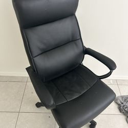 Desk chair