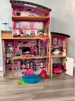 Dollhouse Playset