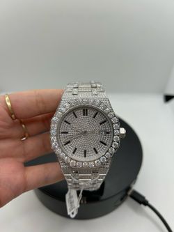 BRAND NEW SS 22.33CTW Moissanite Watch