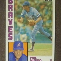 1984 Topps Phil Niekro Atlanta Braves #650 Pitcher Baseball Card Vintage Collectible Sports MLB