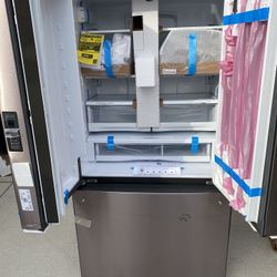 Counter Depth Refrigerator