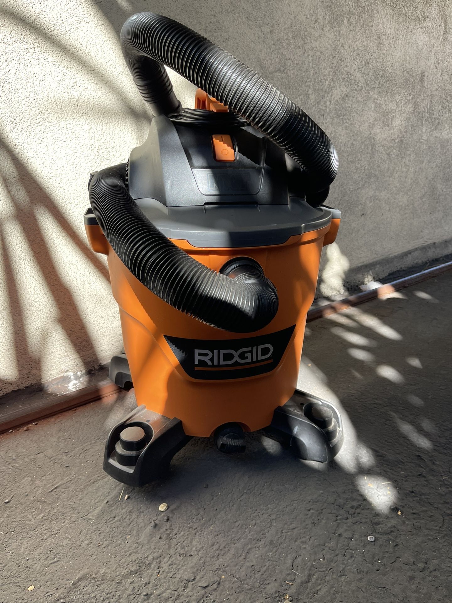 Ridgid 10 Gallon Wet/Dry Shop Vacuum