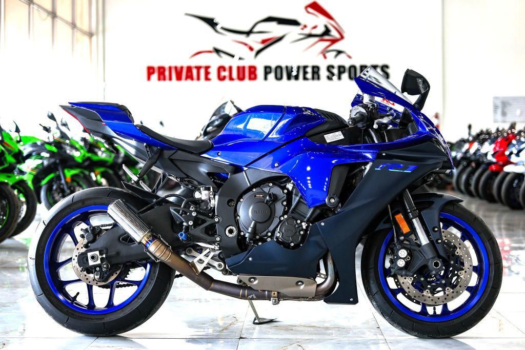 2022 Yamaha YZF-R1