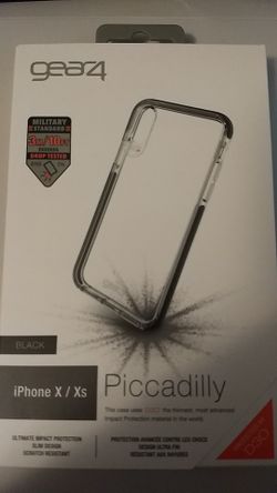 iPhone Xs and iPhone X Gear4 case. Clear and black.