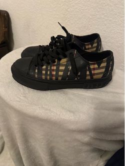 Burberry size 11