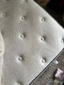Queen mattress