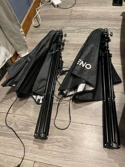 2 Reflective Photography Umbrellas fully Adjustable