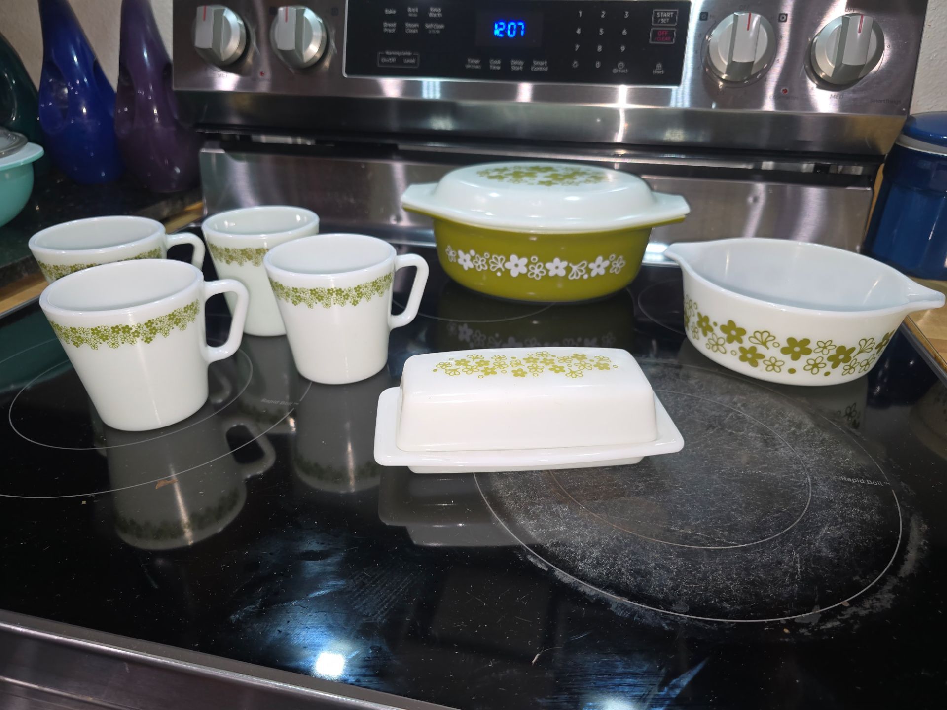 Pyrex vintage (crazy daisy spring blossom) lot 9pcs