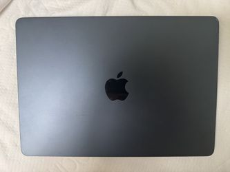 13” Apple MacBook Air w/M2 Chip (16GB / 1TB/ Midnight Navy)
