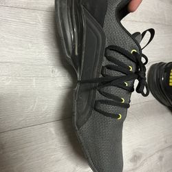 Puma Axelion Running Shoes Size 10