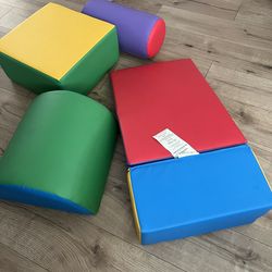 Climbing  blocks