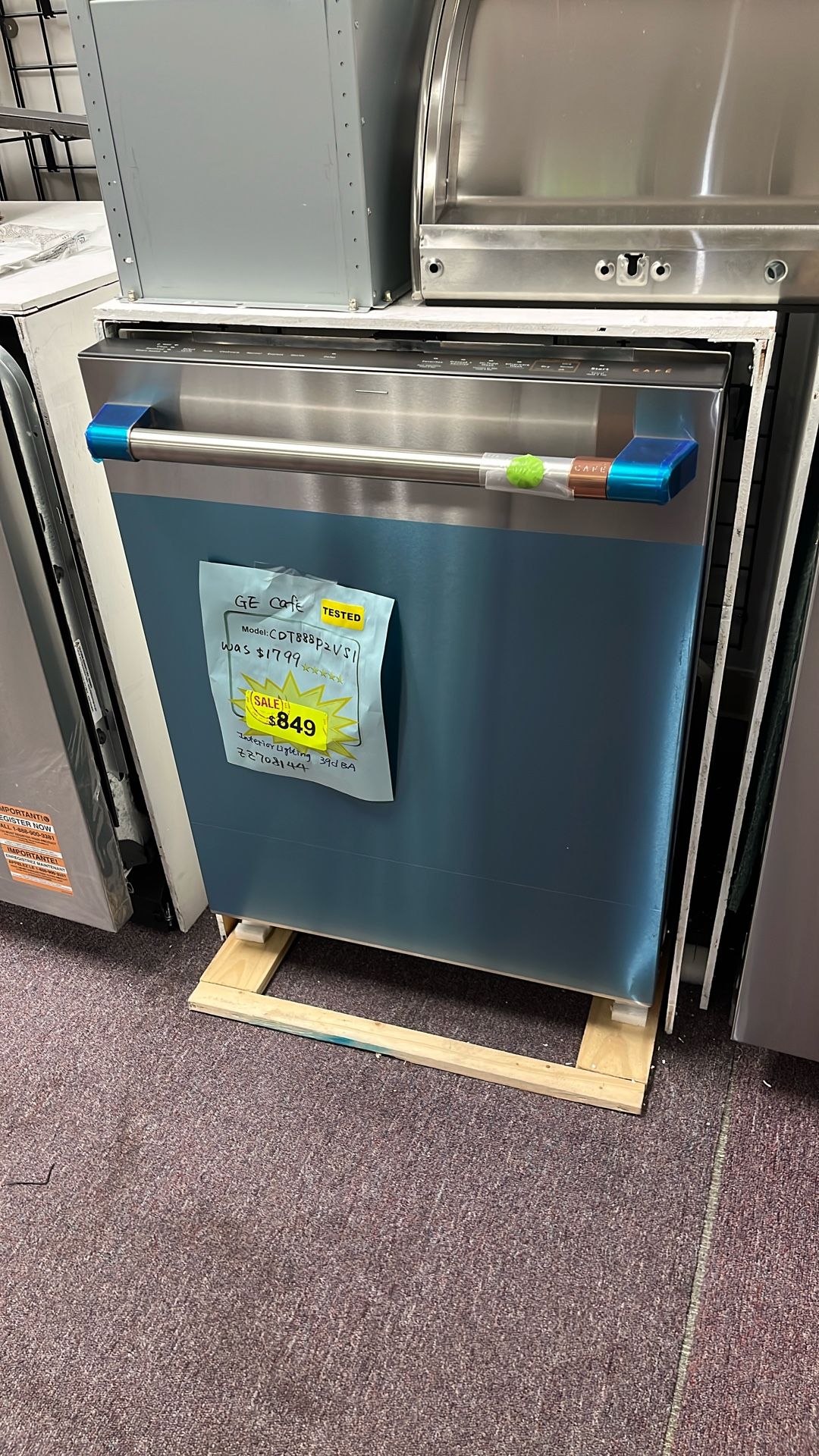 Ge Cafe Dishwasher Stainless Steel New Open Box 1 Year Warranty 