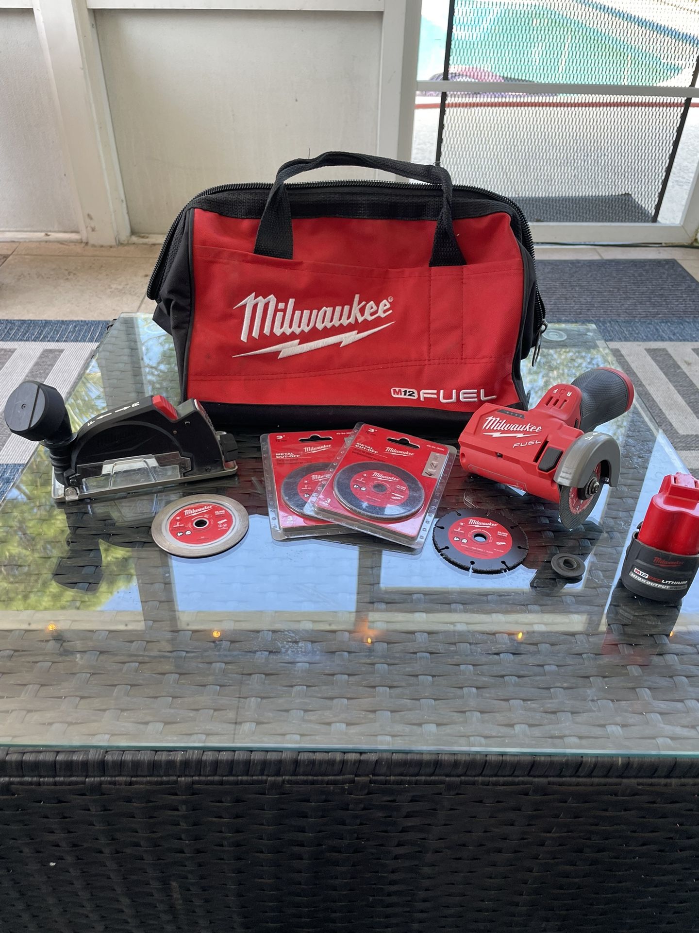 Milwaukee Fuel 3” Cut Off Tool