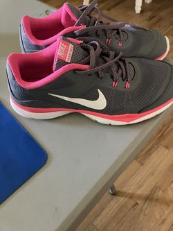 Nike Woman Running Shoe