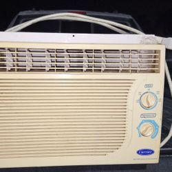 Carrier Window Air Conditioner 5000 Btu