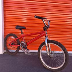 Mongoose Kids BMX bike 21”