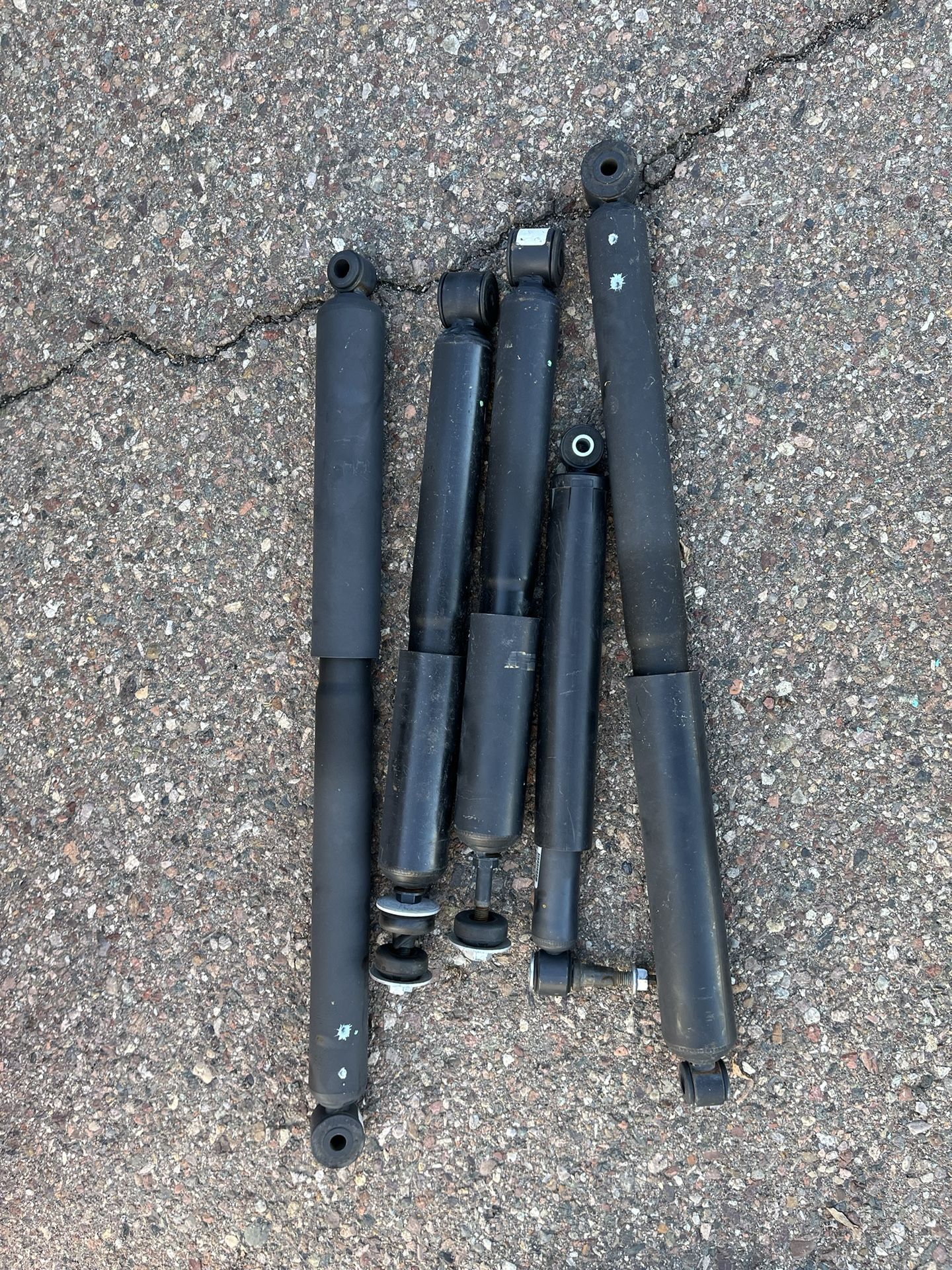 Stock 2022 Ford F250 Shocks 