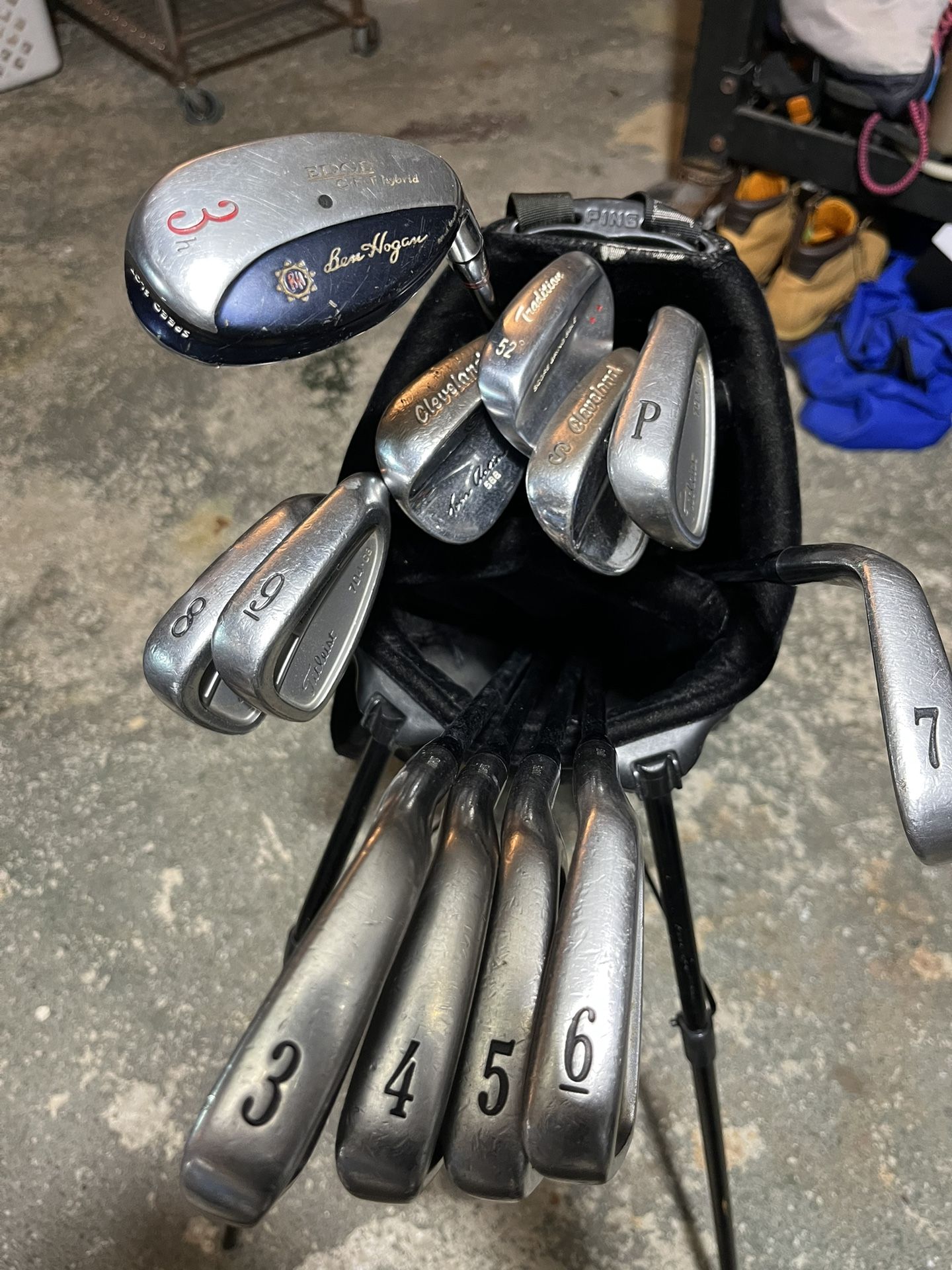 Titleist 704 CB Iron Set (3-Pw, 52, 56, 60 Degree Wedges And Ping Bag)