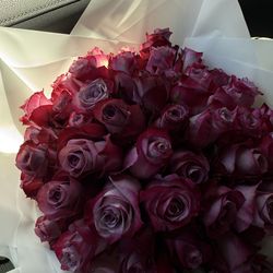 Flowers, Custom arrangements