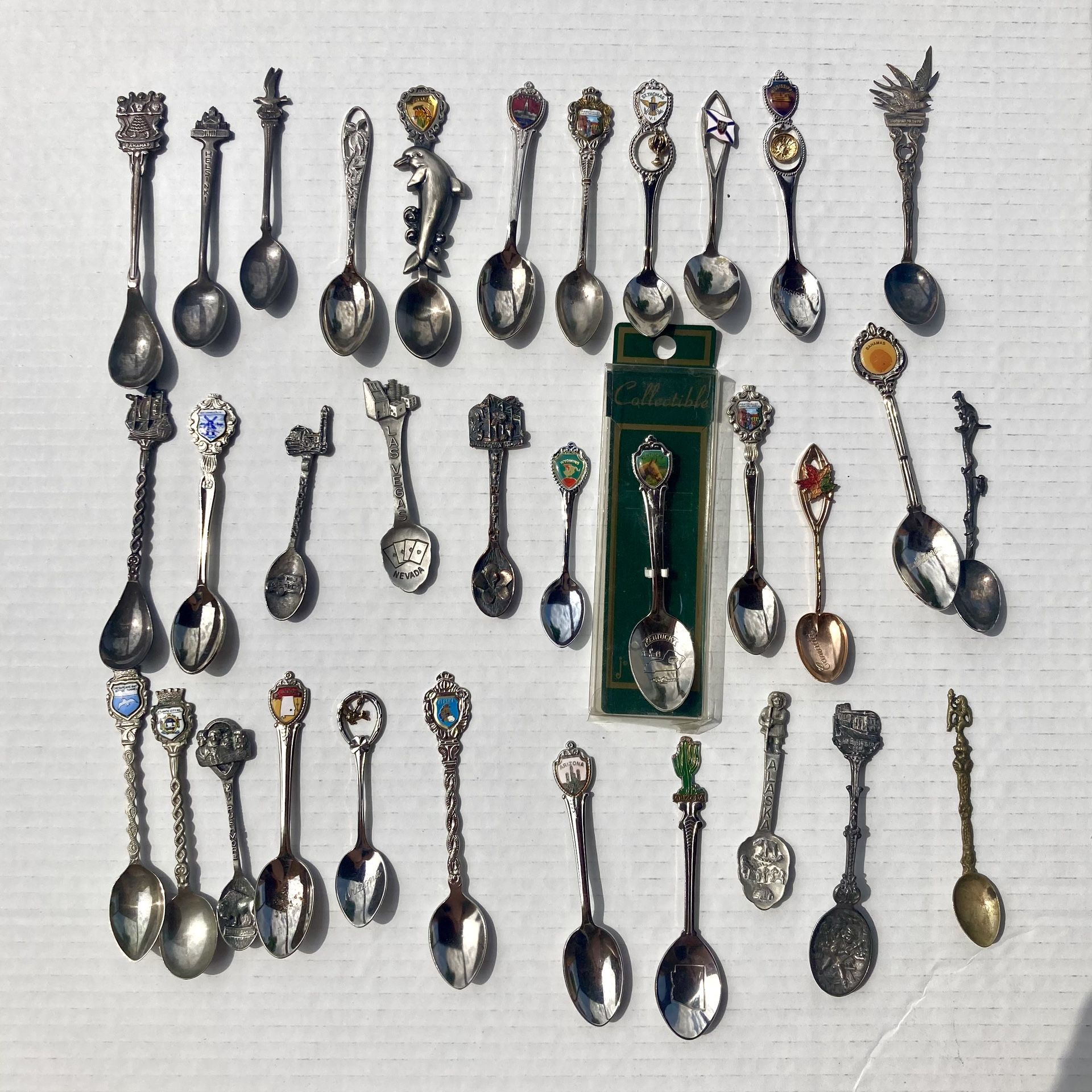Teaspoon Collection - 33 Spoons 🥄