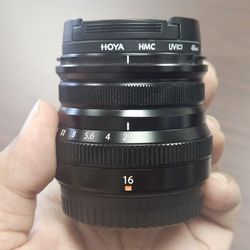 Fujifilm XF 16mm f/2.8 R WR Lens in EXCELLENT condition