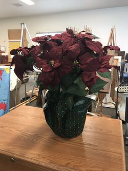Artificial Poinsettia