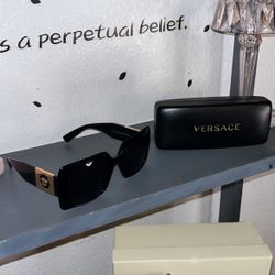 Sunglasses 