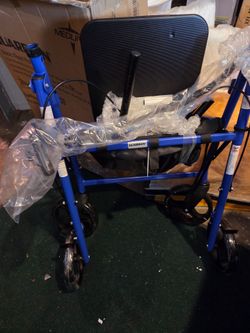 Medline Guardian Basic Steel Rollator walker