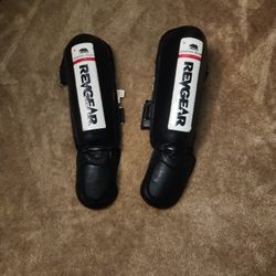 Size Large Black RevGear California Series Martial Arts Shin Guards