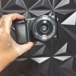 Sony a6000 Camera