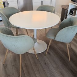 Dining Table With Chairs