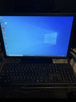 20” Dell monitor and keyboard (Just the monitor and keyboard)