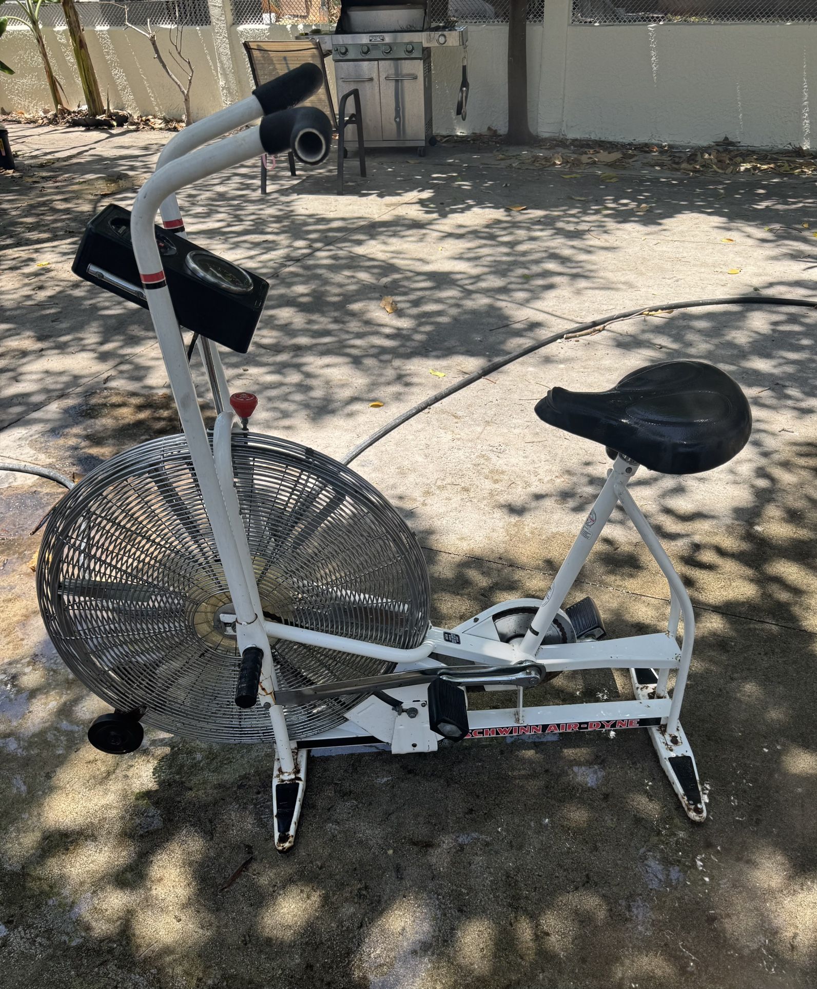 Vintage Schwinn Airdyne exercise bike
