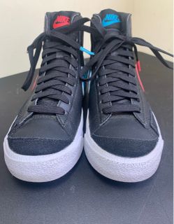 Boys Nike Blazer Retro Sneakers (Size 4Y US) Good Condition