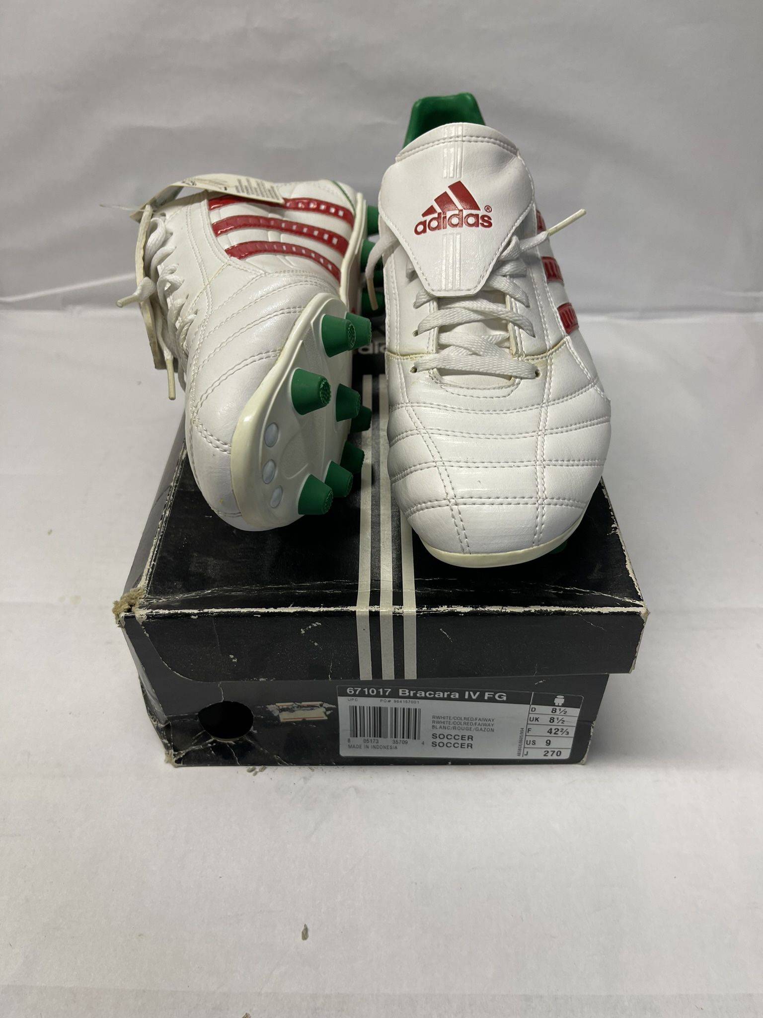 Adidas Bracara IV US9 white/green/red