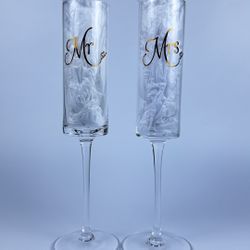Champagne Flute For Newlyweds 