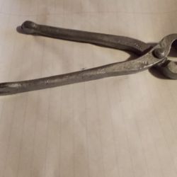 Antique tongs / horseshoe nail puller or use for art