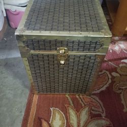 Cute Trunk Box