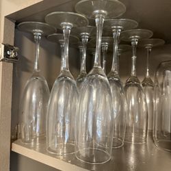 12 Champagne Flutes 