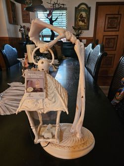 Skeleton Crew Lantern Halloween Decor Light Up Skeleton Arm 17" New With Tags